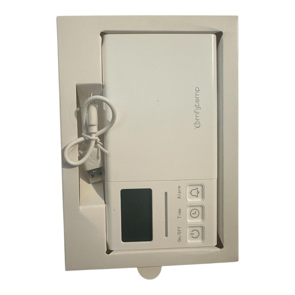 Comfytemp Smart Pill Organizer - 7-Day Portable BPA-Free Pill Case - Picture 3 of 5